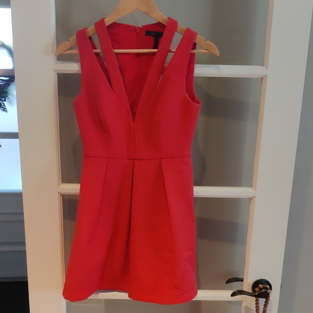 Elegant Red Sleeveless Dress